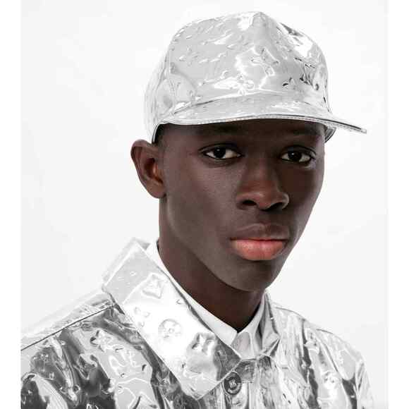 Louis Vuitton LV Mirror Cap Silver Monogram Logo Miroir Sun Baseball Hat 58cm - Picture 3 of 12